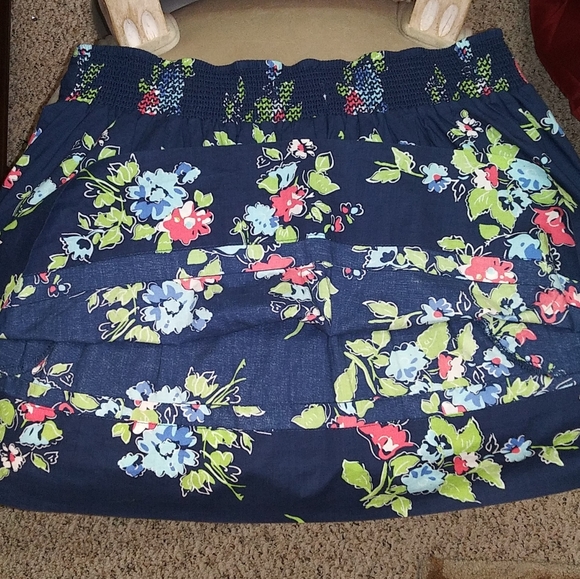 AEROPOSTALE SKIRT SZ LG. - Picture 4 of 6